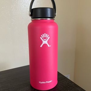 Pink hydro flask